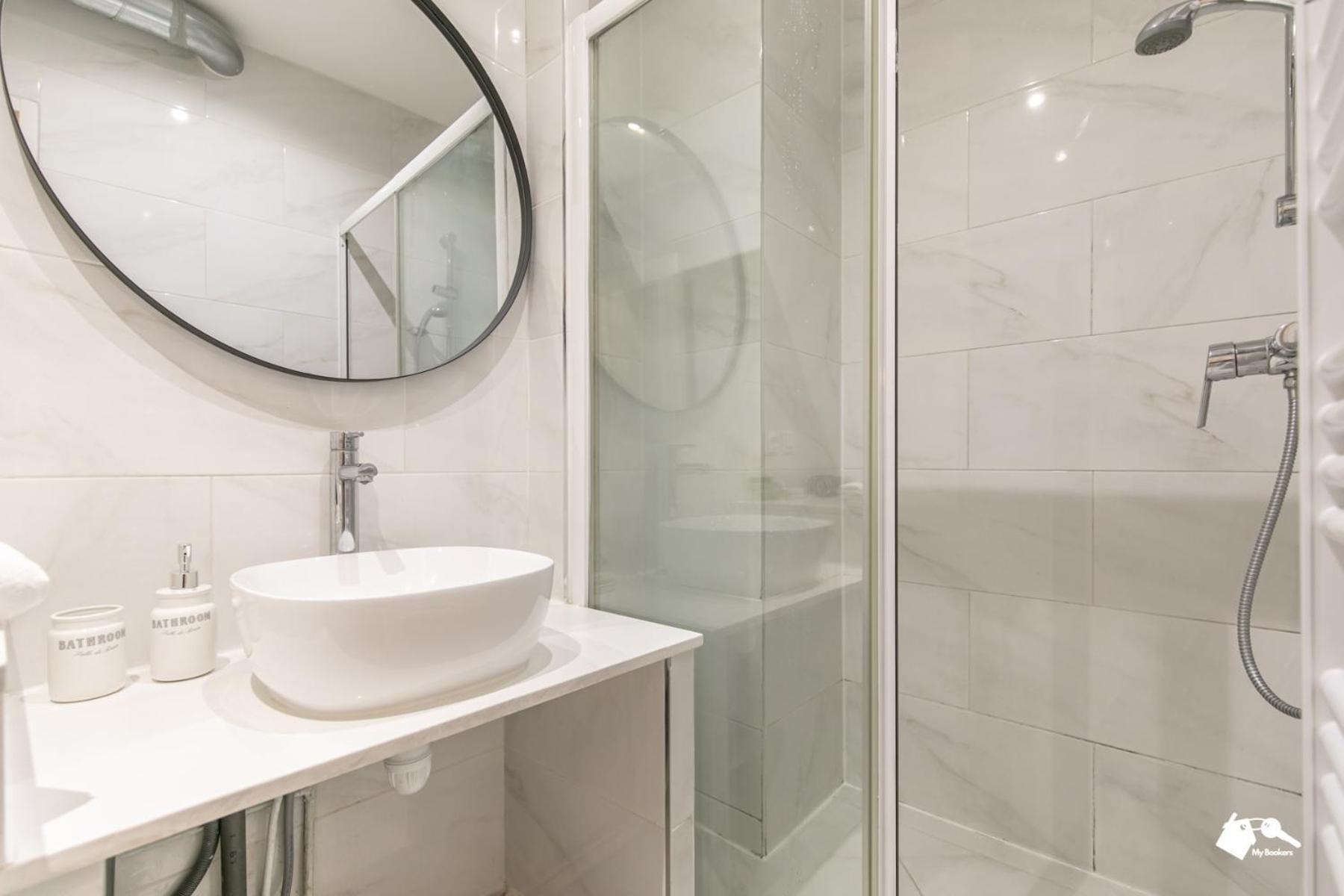 Mba - Splendide Appartement Proche Montmartre Paris Bagian luar foto