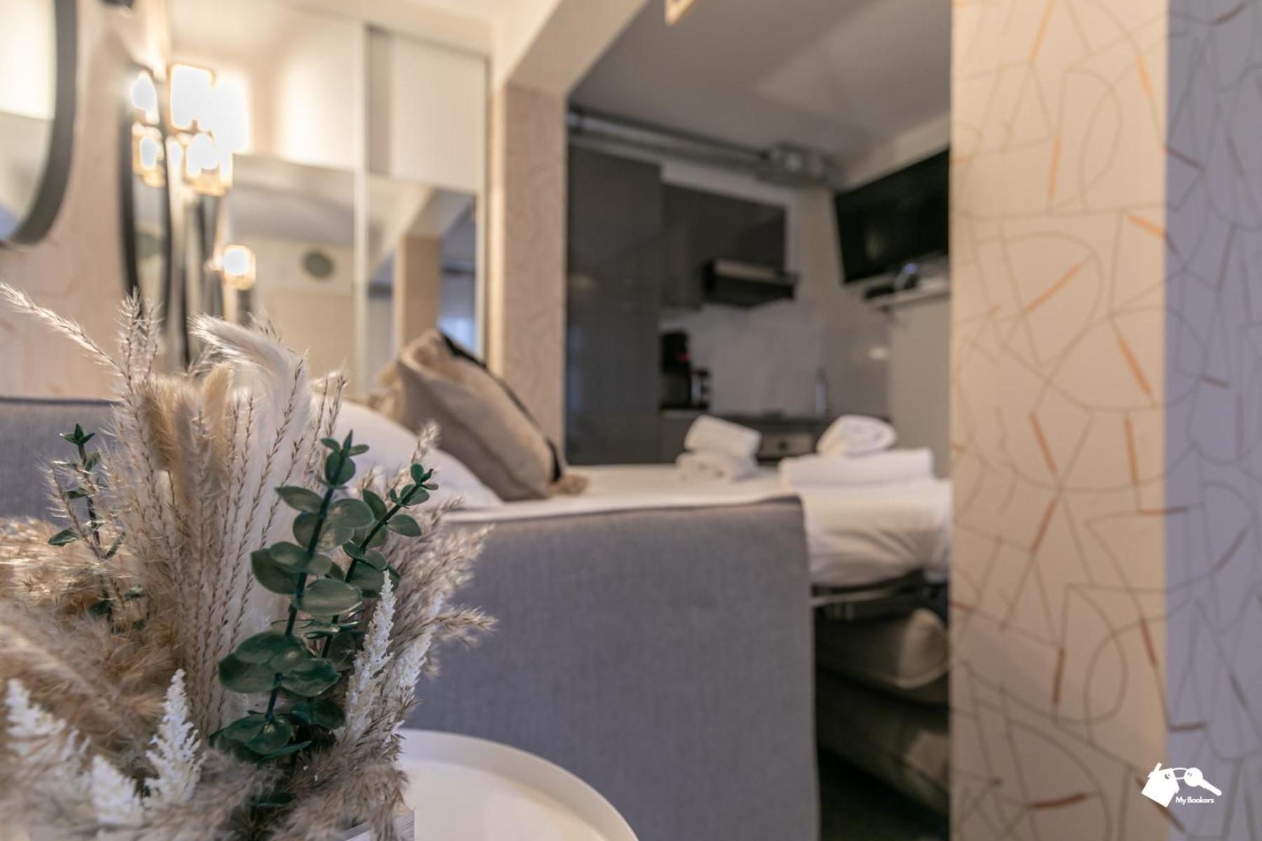 Mba - Splendide Appartement Proche Montmartre Paris Bagian luar foto